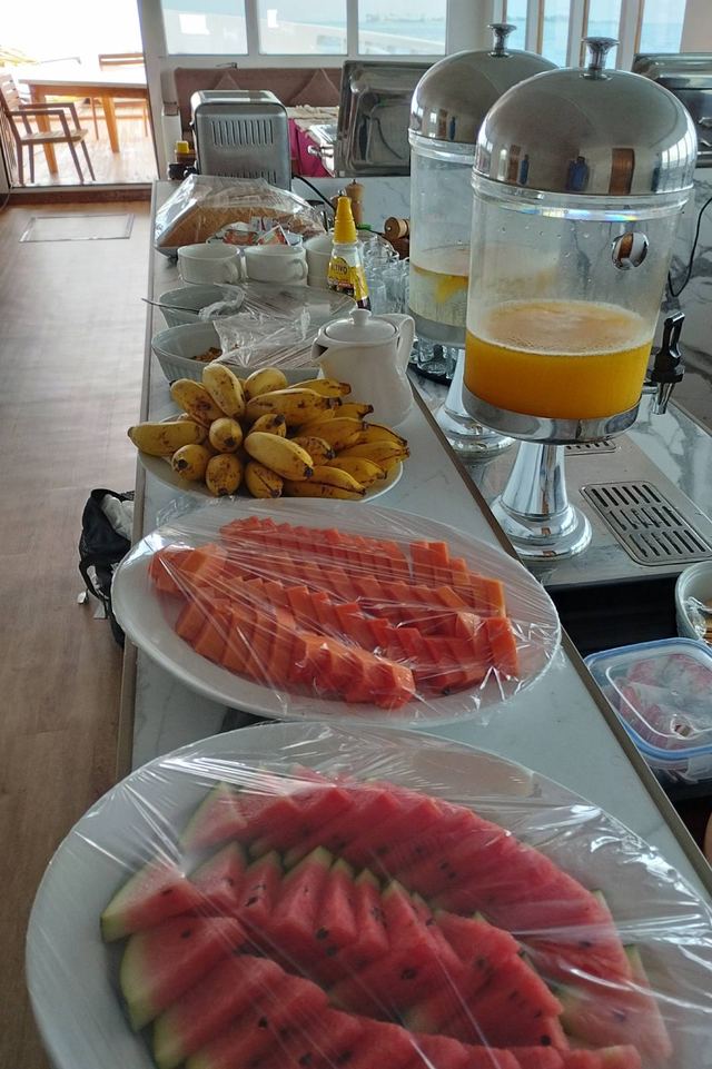 Breakfast aboard